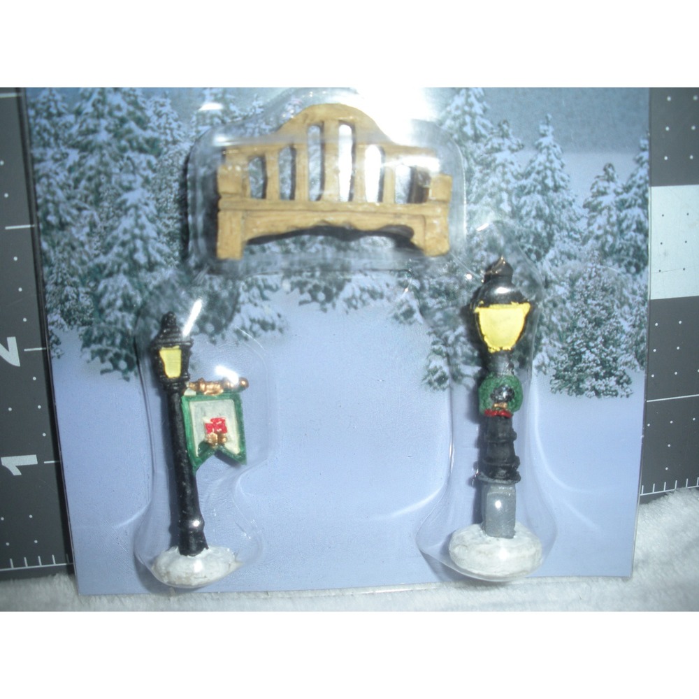 Cobblestone Corners Christmas Village 3 Piece Accessory Set Bench Lamp Posts